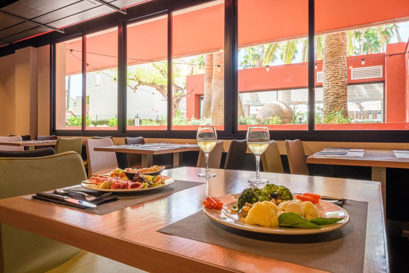Estival Park Almaris Otel La Pineda Dış mekan fotoğraf